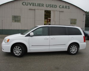 2015 CHRYSLER TOWN AND COUNTRY # 707367